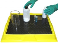 Laboratory tray